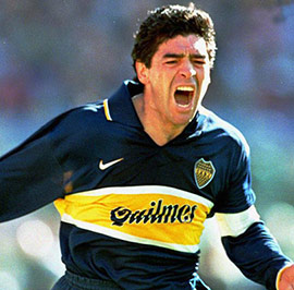 Celebrating-a-goal-with-Boca-Juniors-t