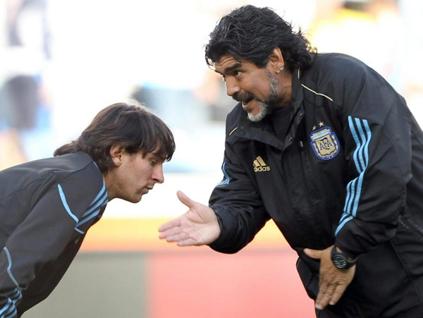 Instructions to Messi, 2010