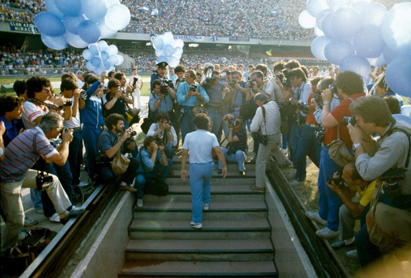 Presentation at San Paolo Stadium with 70.000 spectators (1984)