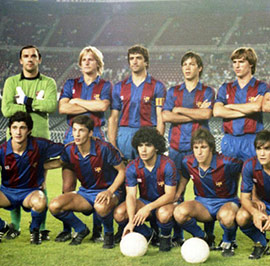 With-FC-Barcelona-squad-in-1983---Con-el-equipo-de-Barcelona-en-1983-t