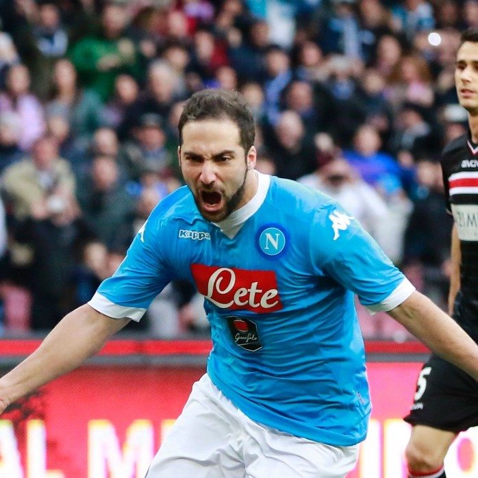 Napoli-Carpi-Higuain2-1024x698